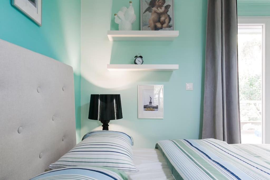 Lux Beach Apartment Вари Экстерьер фото
